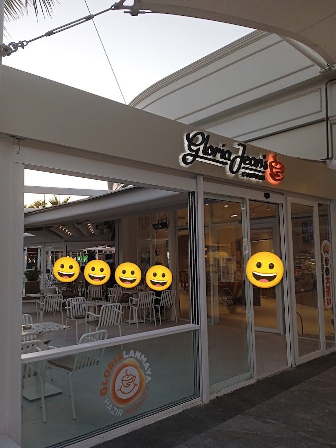 Gloria Jean's Coffees - Manisa Meydan Şubesi