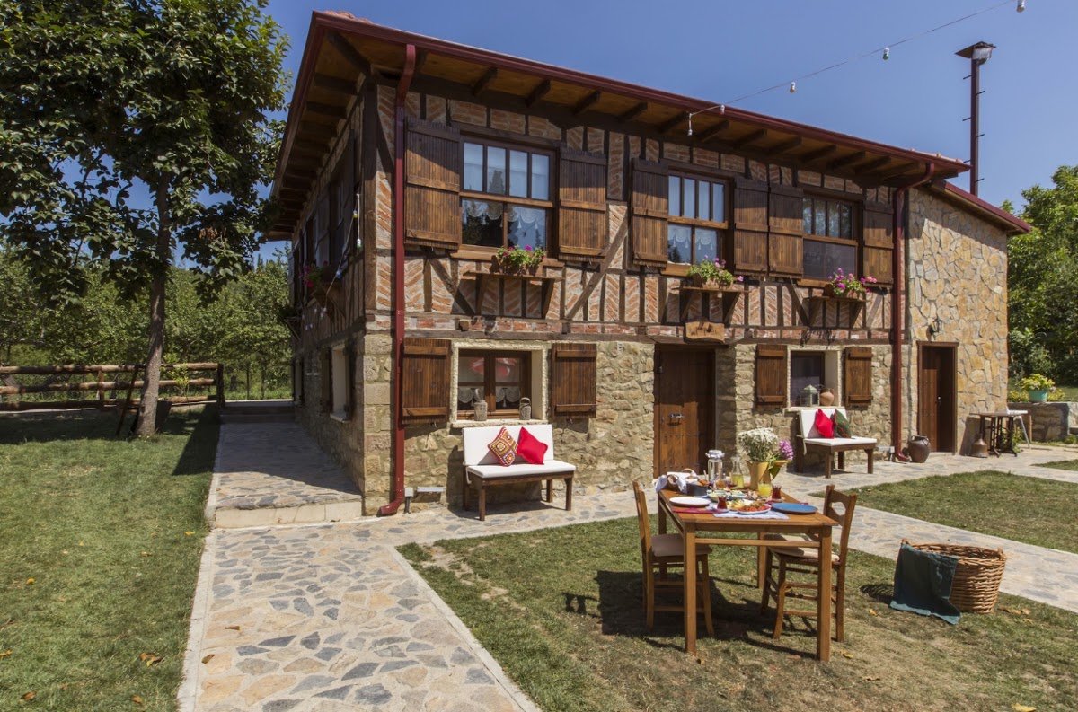 Papuli Köy Evi