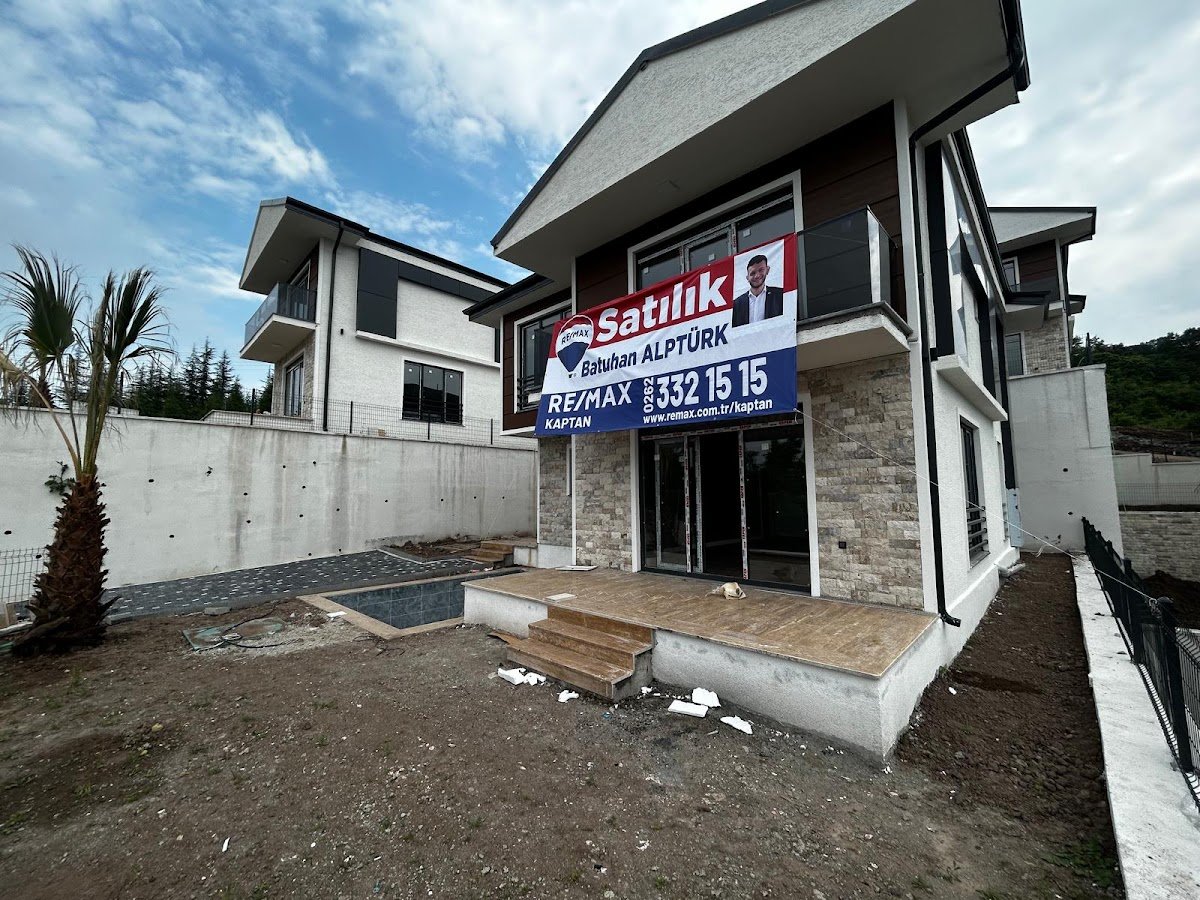 Remax Kaptan Batuhan Alptürk