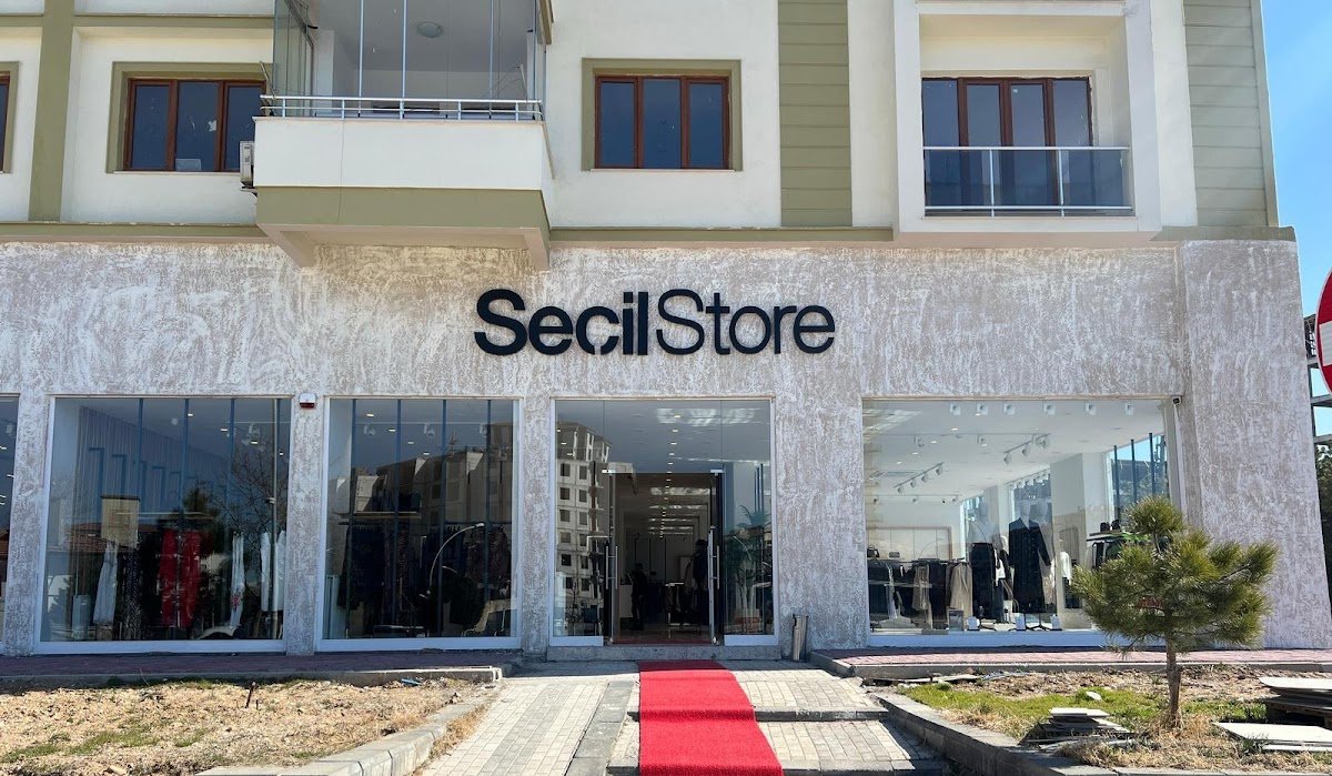 Secilstore & Ilmıo Fahri Kayahan Cad.