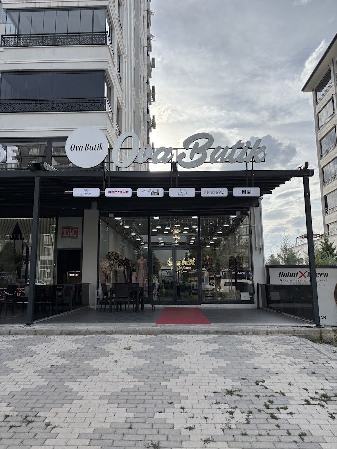 Ova Butik Kadın Giyim Mağazası