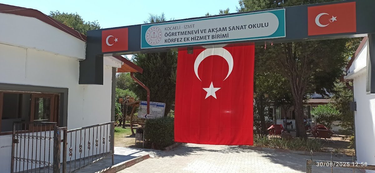 Körfez Öğretmenevi ve Akşam Sanat Okulu