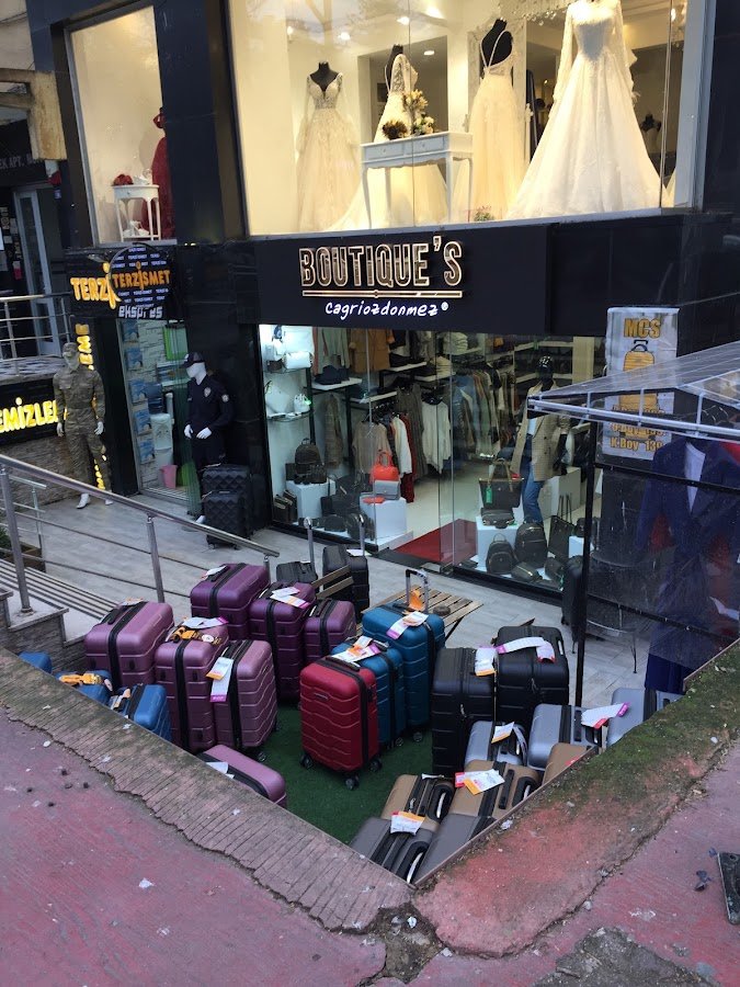 Boutique's Cagriözdönmez