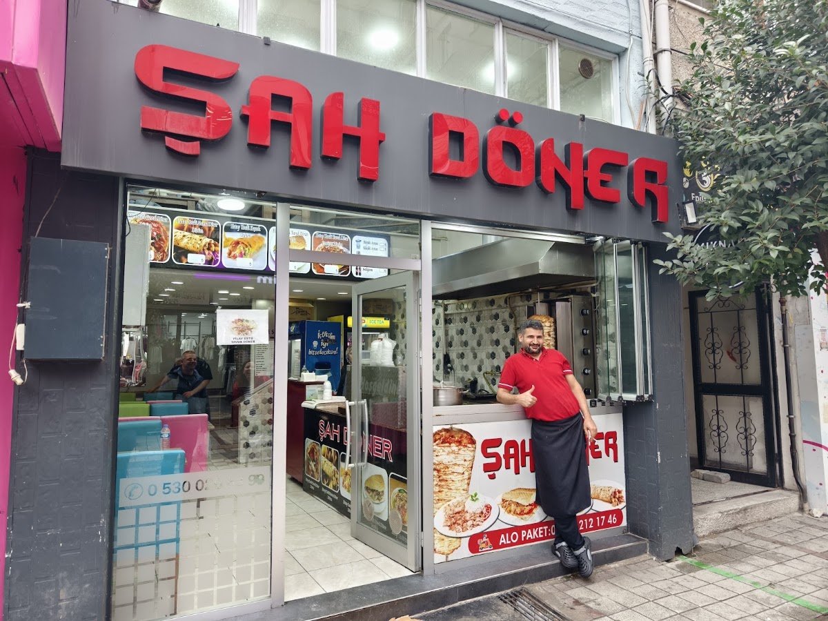 Şah Döner