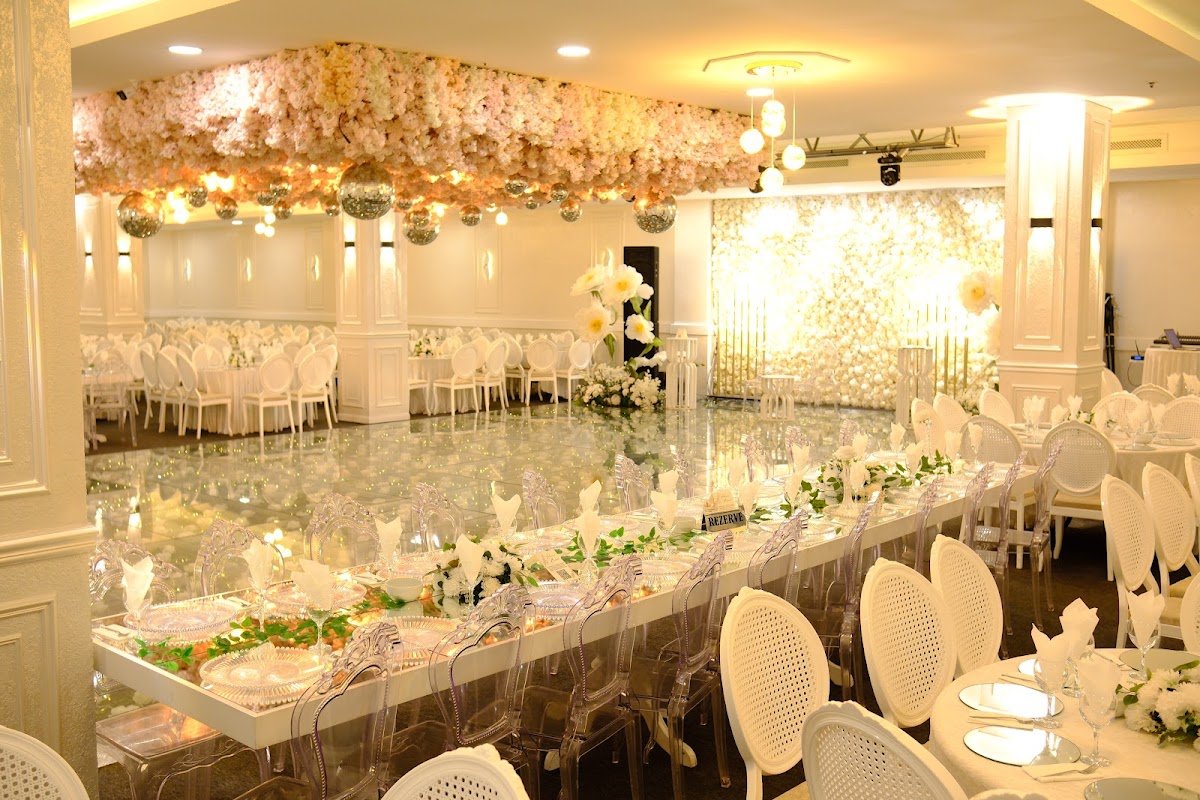 Royal Wedding Düğün Salonu