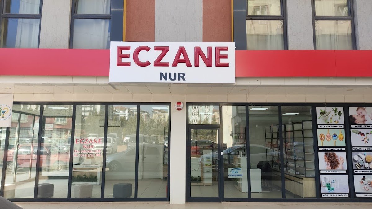 Nur Eczanesi