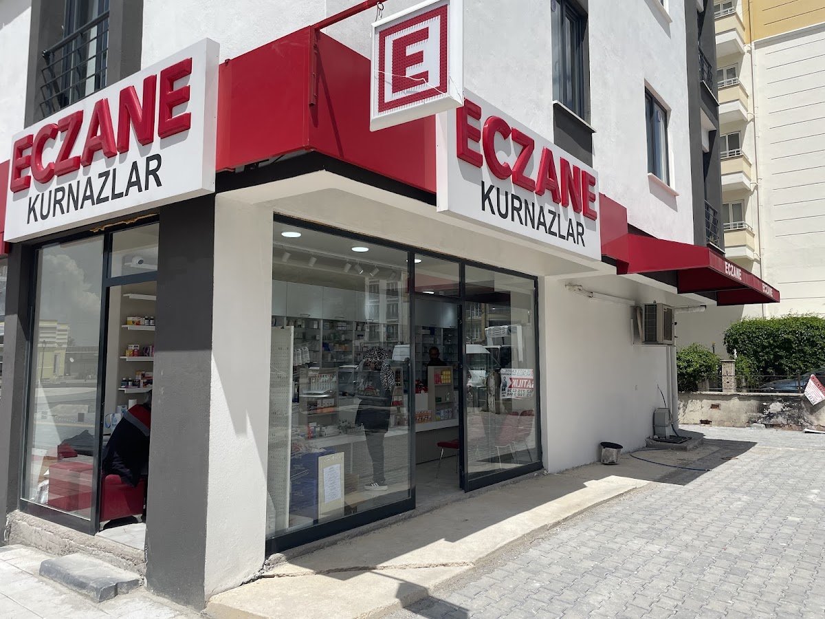 Kurnazlar Eczanesi