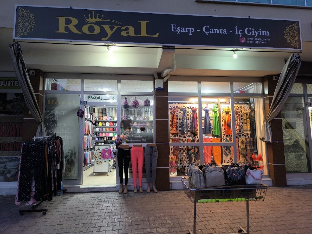 Royal Eşarp Çanta İç Giyim