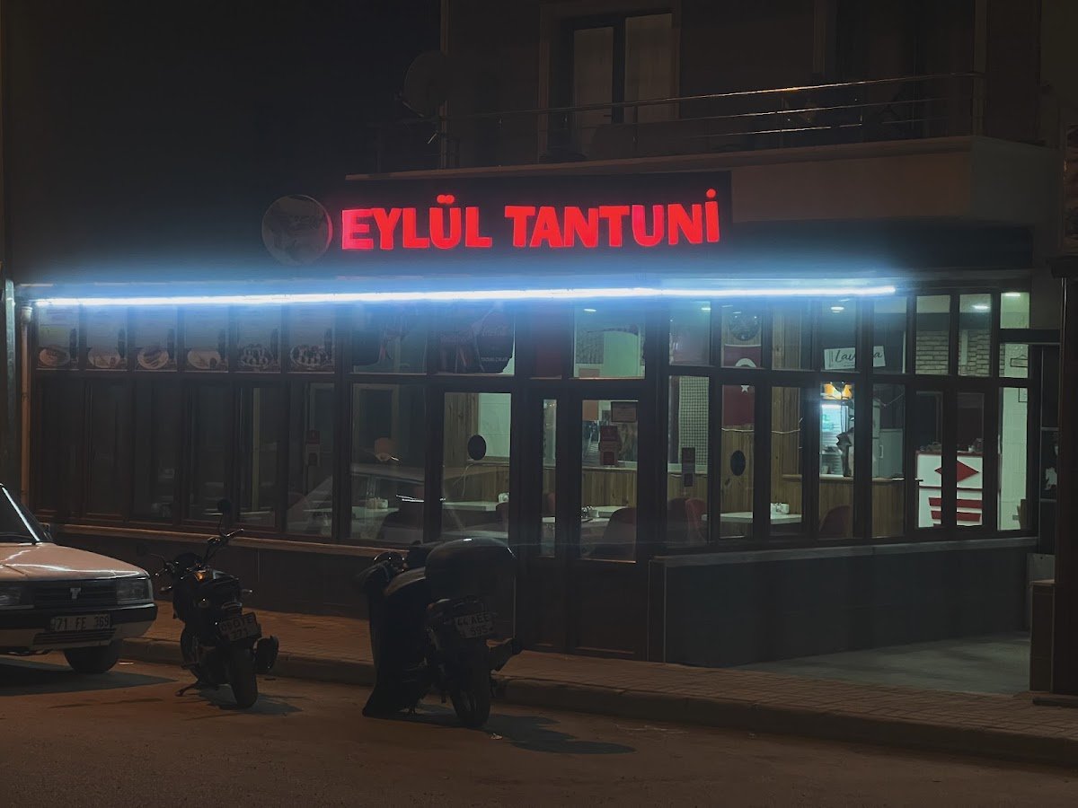 Eylül Tantuni
