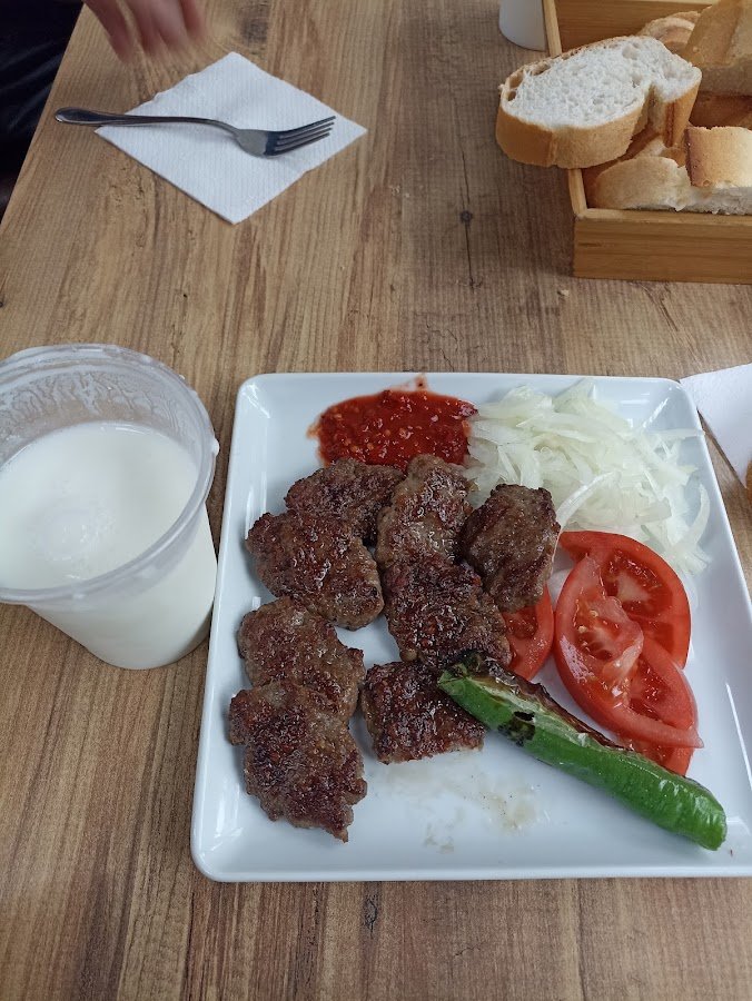 Özcan Köftecisi