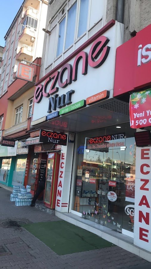 Nur Eczanesi