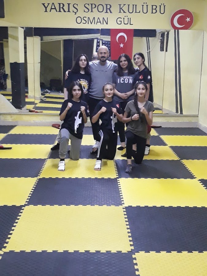 Yarış Spor Kulübü