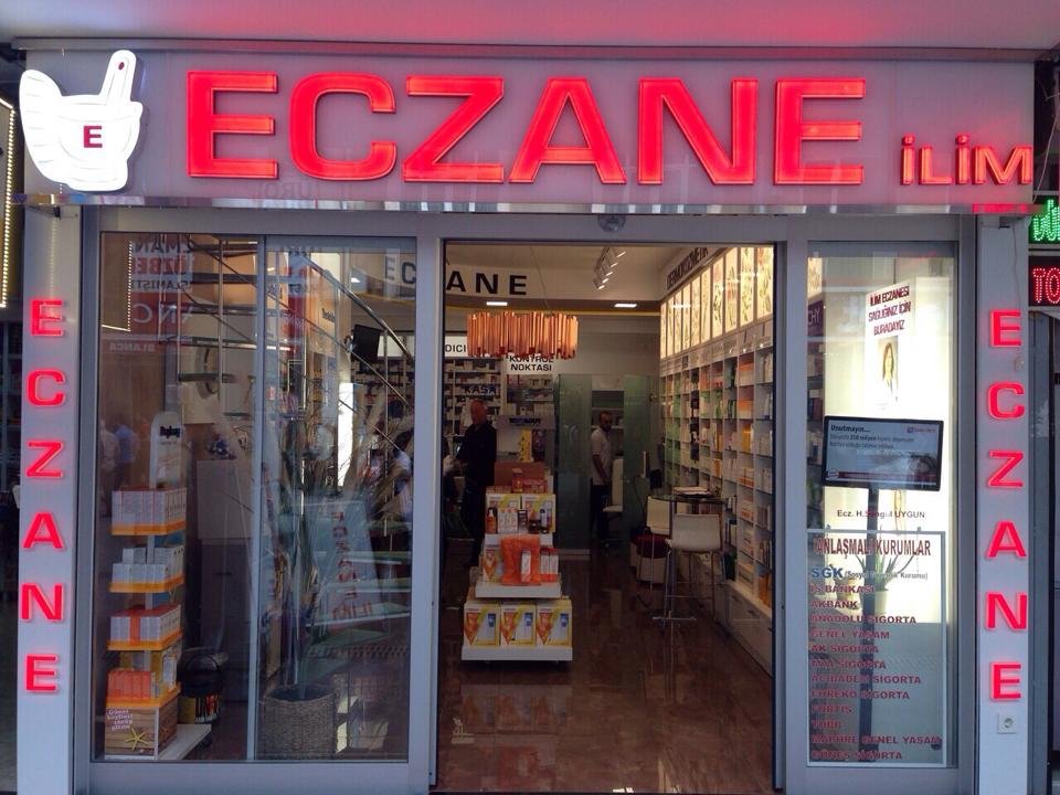 İlim Eczanesi-İzmit