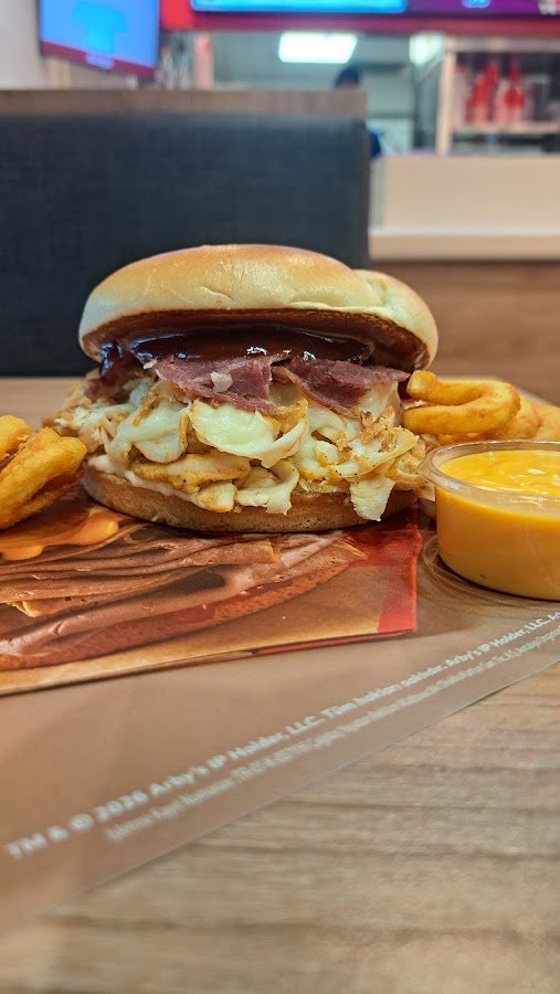Arby's - Fahri Kayhan Bulvarı