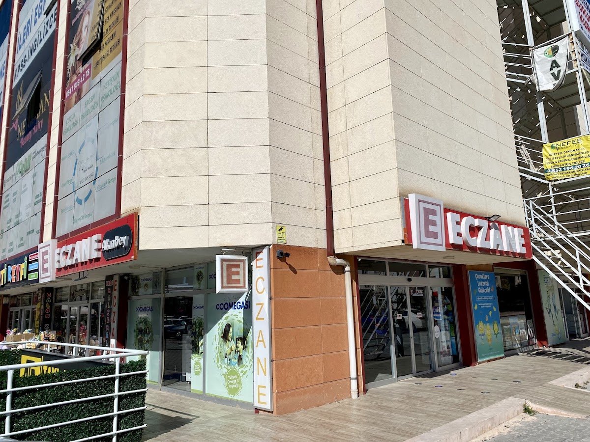 Akınbey Eczanesi / Konya