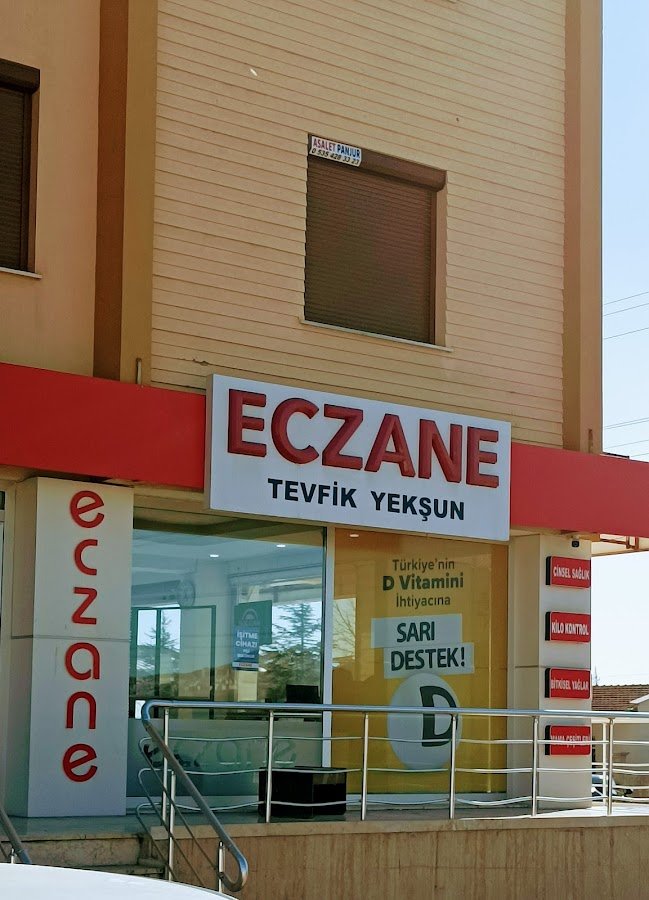 Tevfik Yekşun Eczanesi