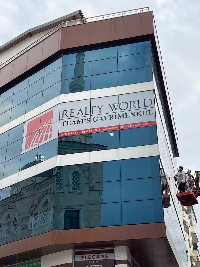 Realty World Team's Gayrimenkul