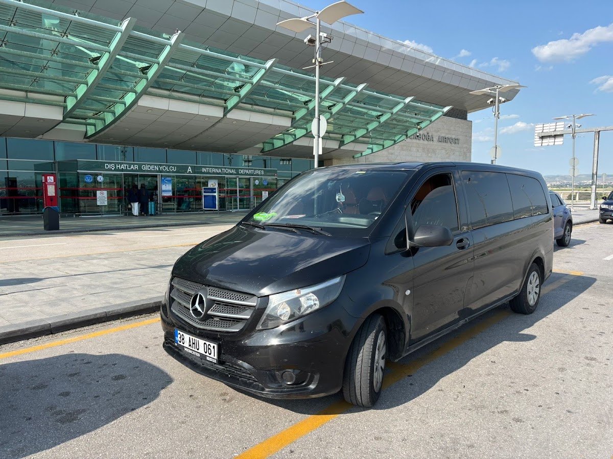 Tatilgoo & Eas Transfer Bekir Selvi Turizm ve Seyahat Acentası