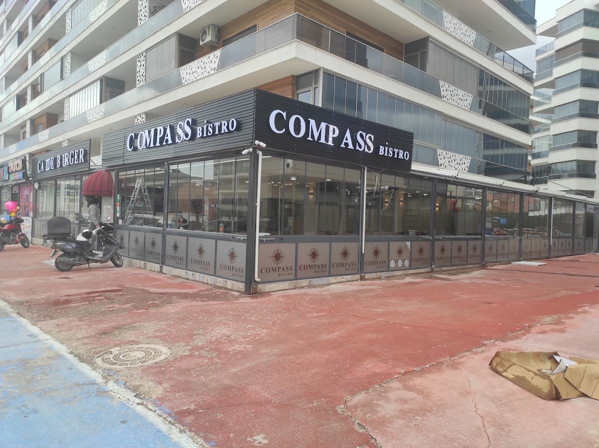 Cadde Burger Compass Bistro