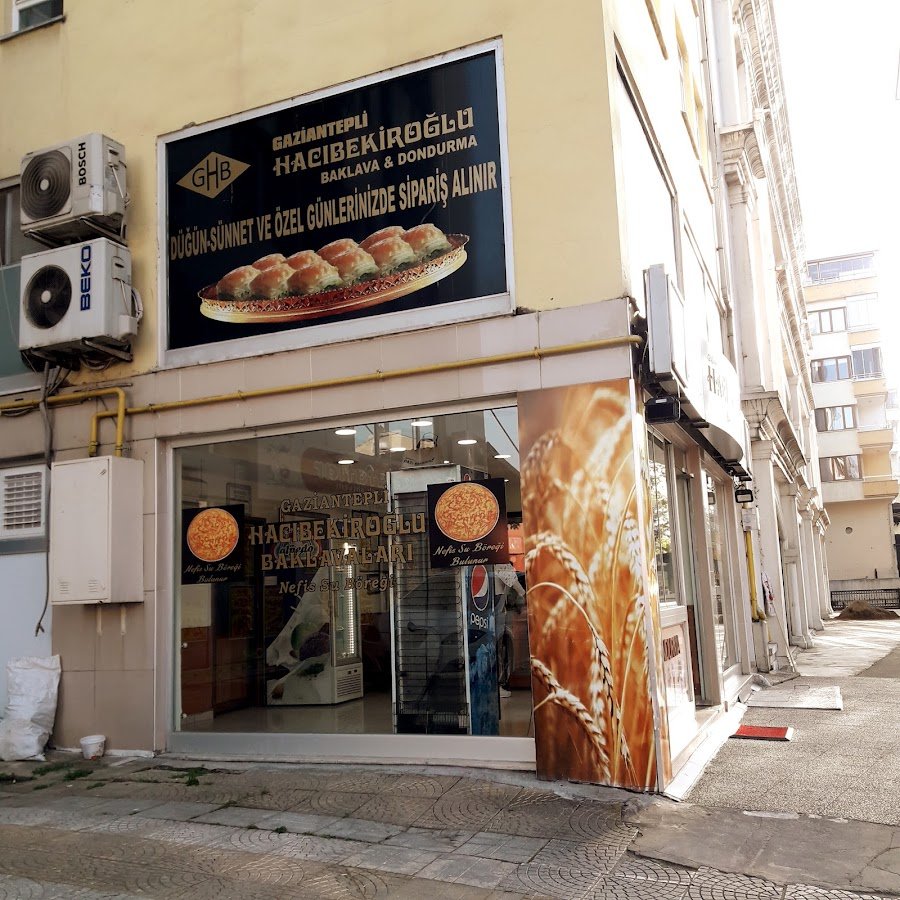 Hacı Bekiroğlu Tatlıları