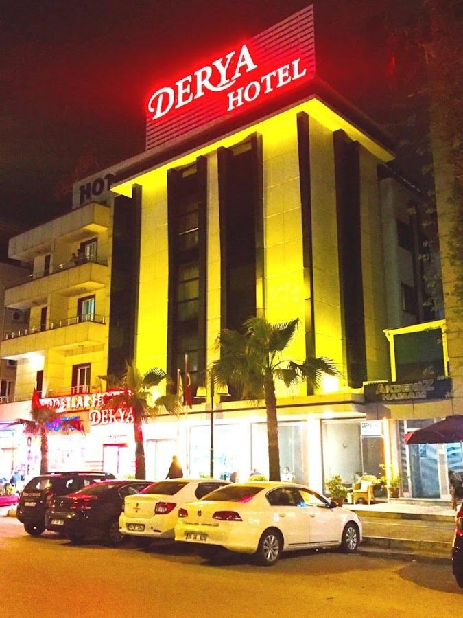 Derya Otel