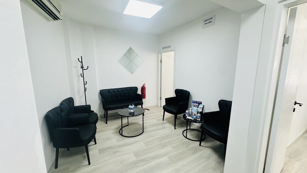 Uzm. Dt. Selman Çelen