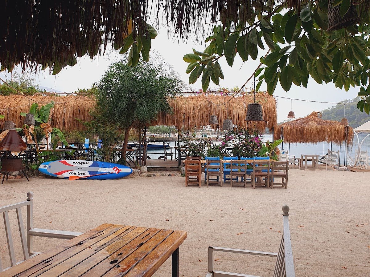 Sugar Beach Bar