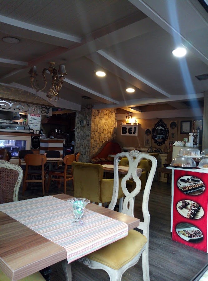 Bej Cafe