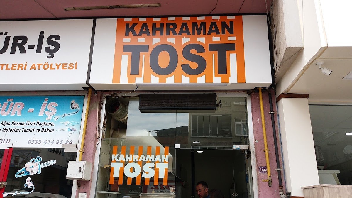 Kahraman Tost