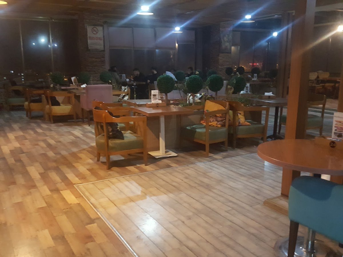 Beyrut Cafe