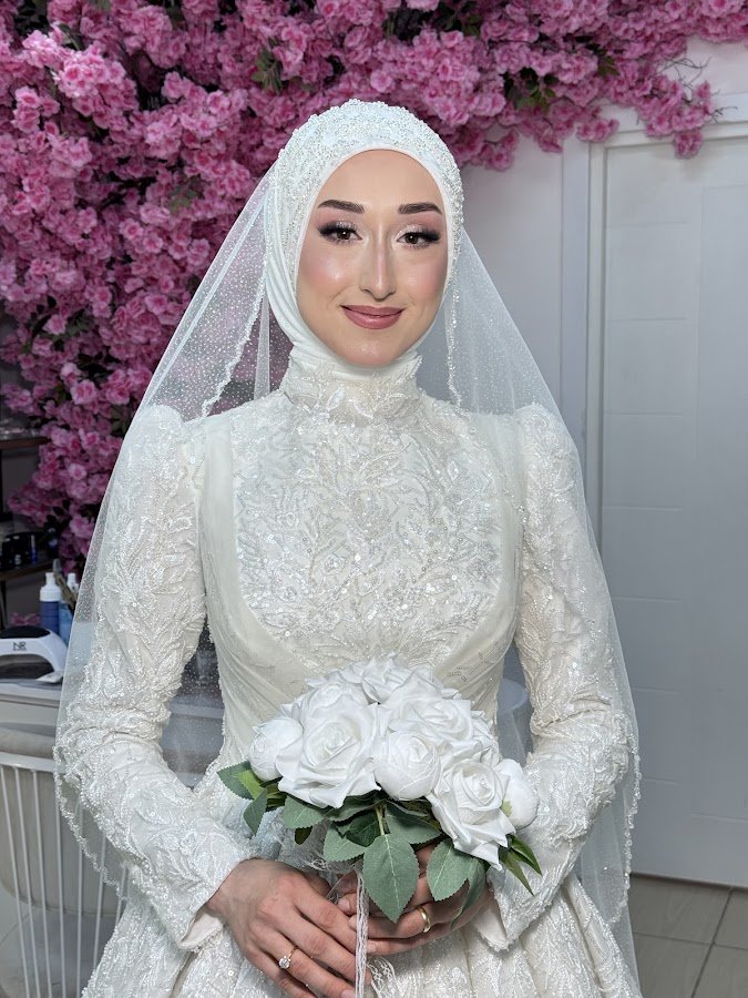 Sakine Güdel Saç Türban Tasarım & Makyaj