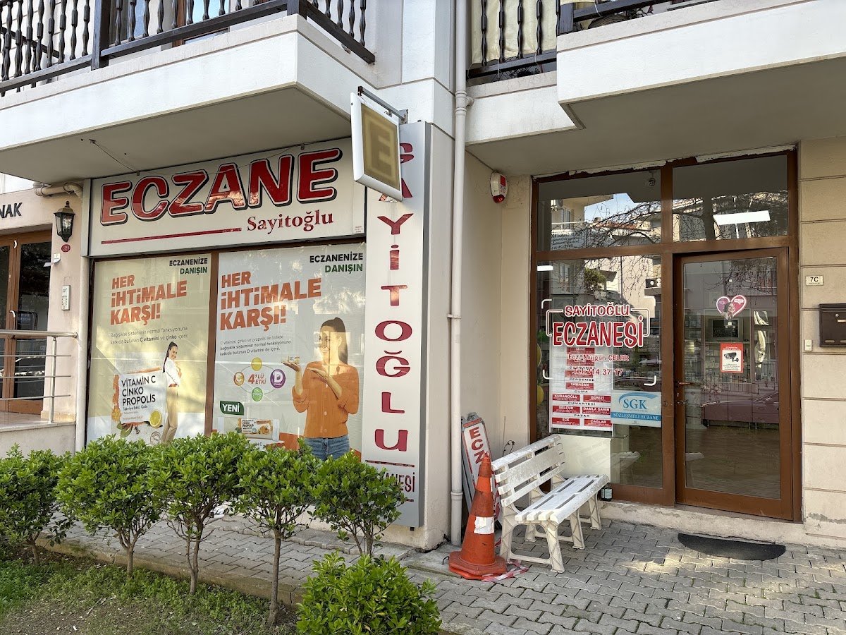 Sayitoğlu Eczanesi