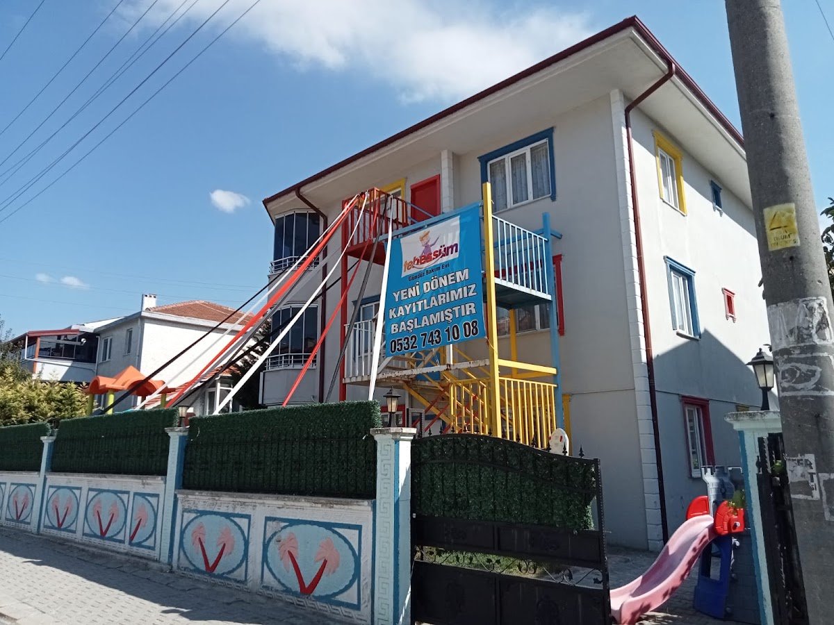 Tebessüm Kreş ve Gündüz Bakımevi