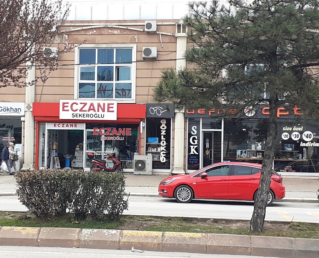 Şekeroğlu Eczanesı