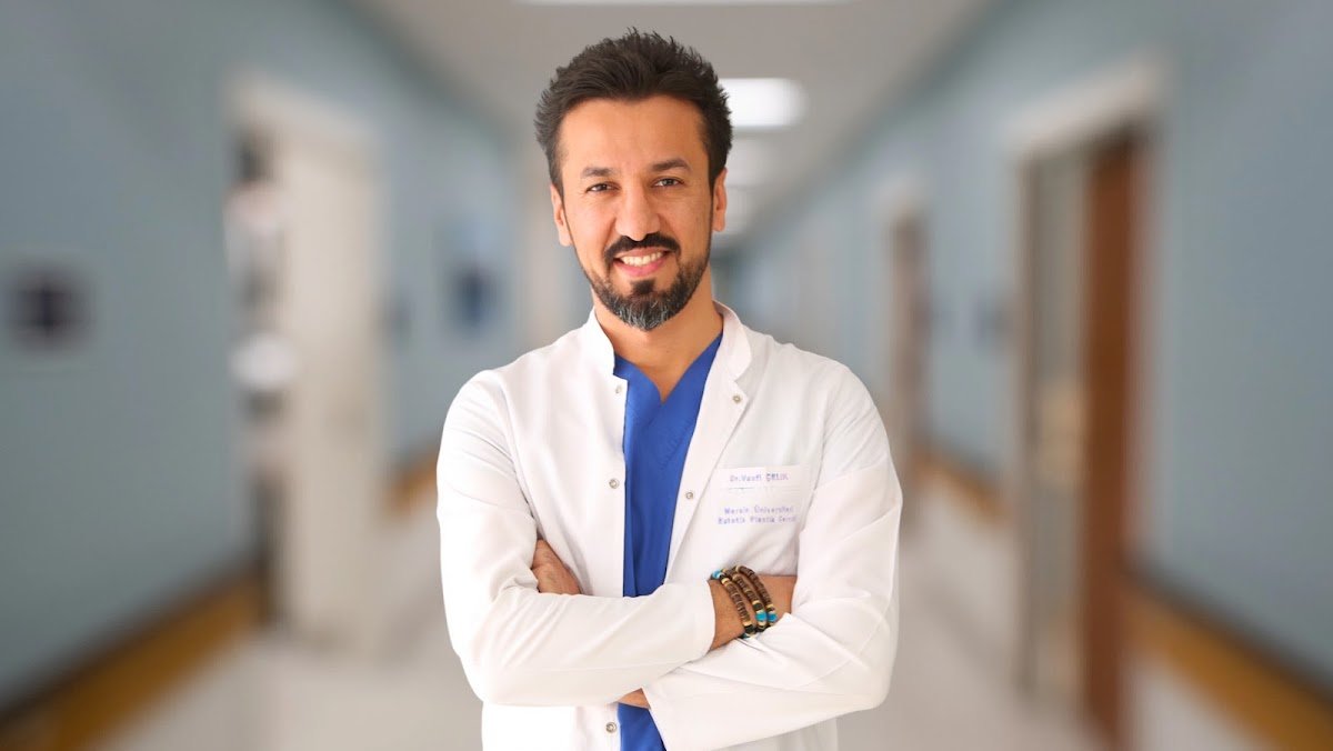 Op. Dr. Vasfi Çelik - Estetik, Rekonstrüktif ve Plastik Cerrah