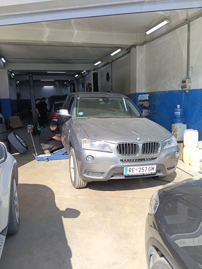 Şen BMW