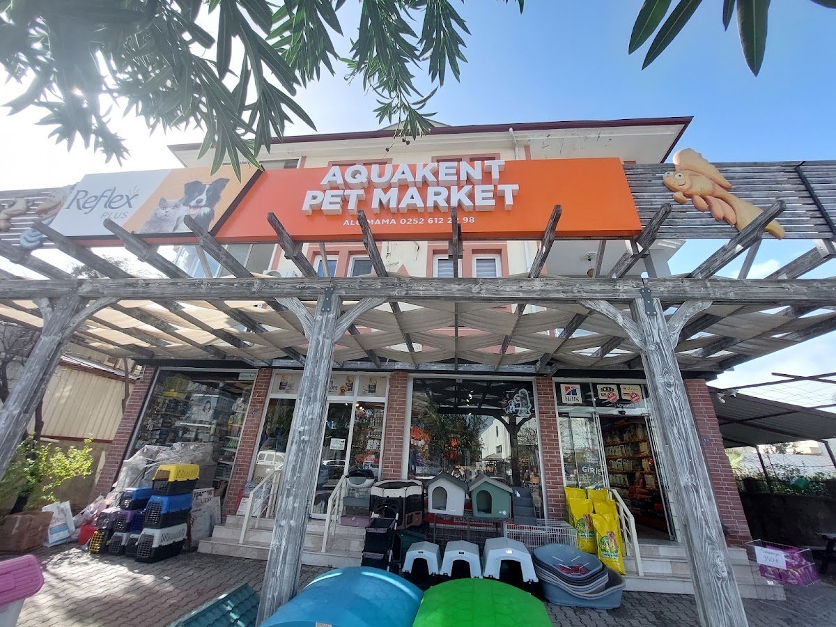 Aqua Kent Pet Market