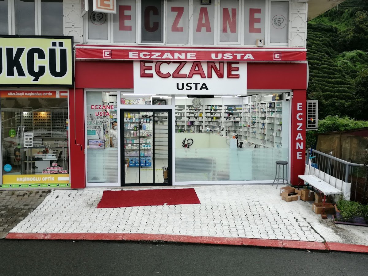 Usta Eczanesi