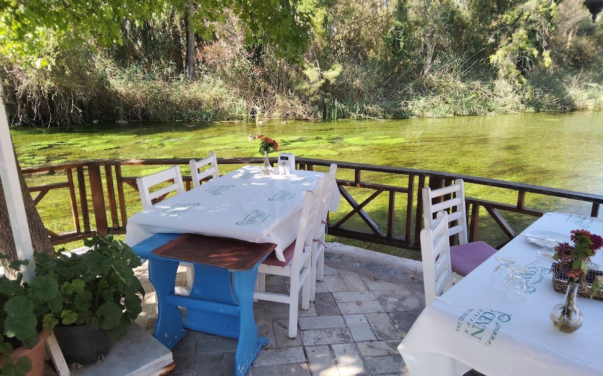 Cennet Restaurant - Azmak Başı Akyaka