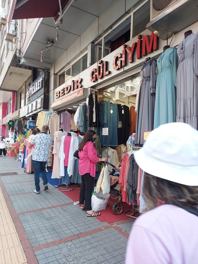 Gül Giyim