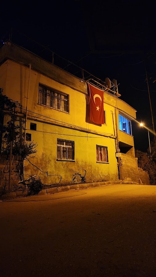 Haslar Otobüs Durağı