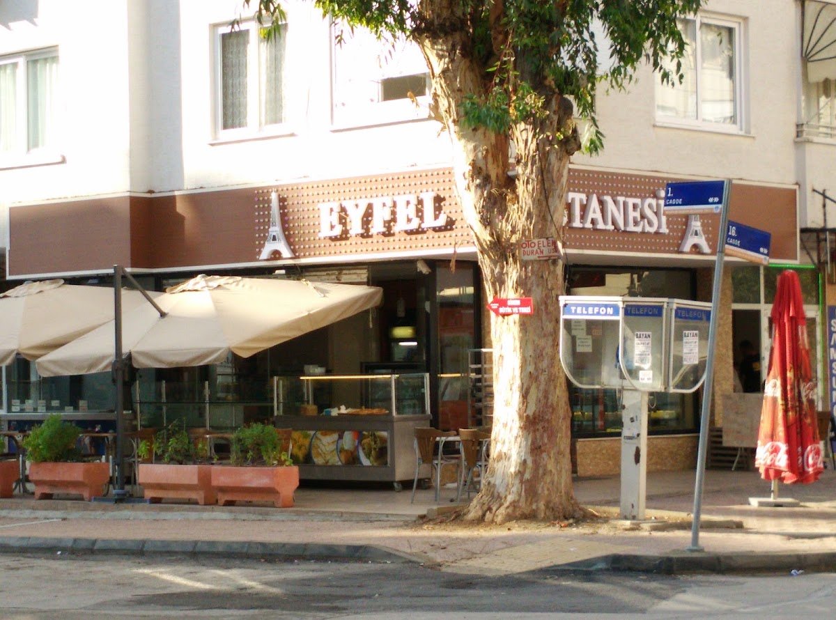 Eyfel Pastanesi