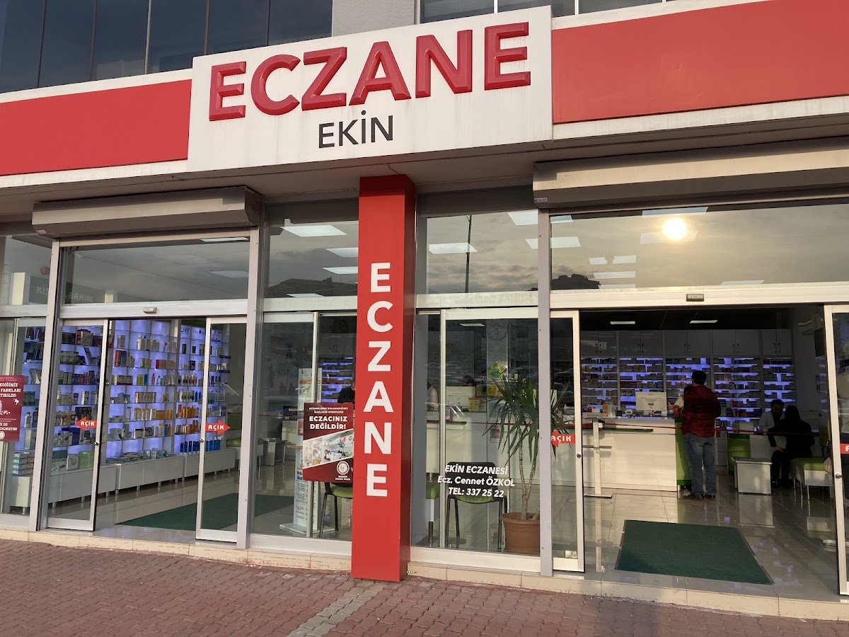 Ekin Eczanesi