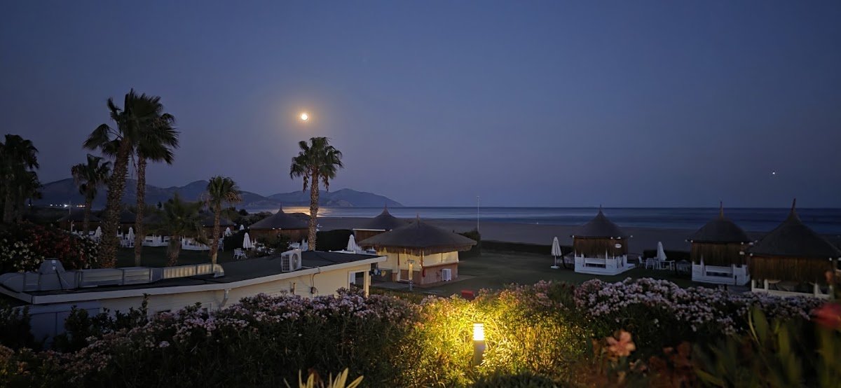 Bay View Terrace Bar