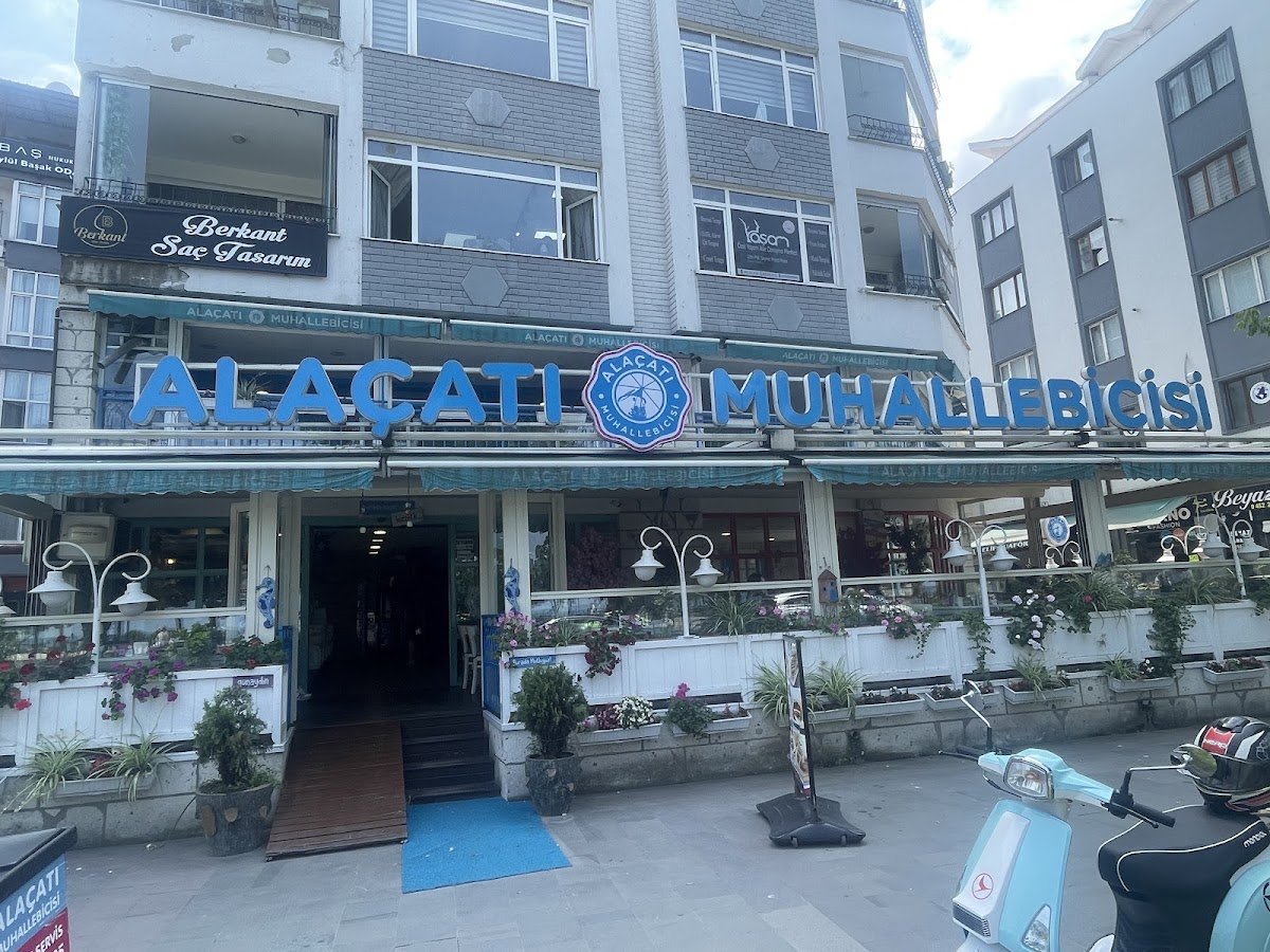 Alaçatı Muhallebicisi Ordu Cadde