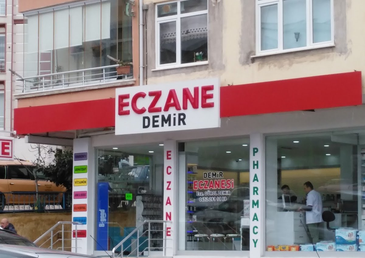 Demir Eczanesi