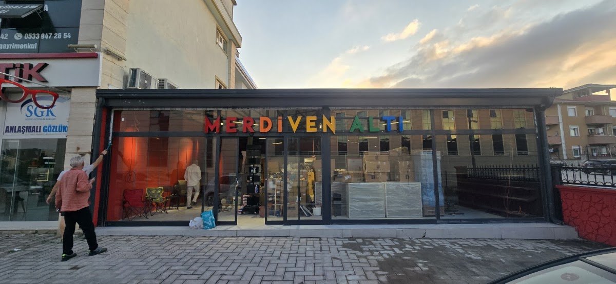 Merdiven Altı Kırtasiye