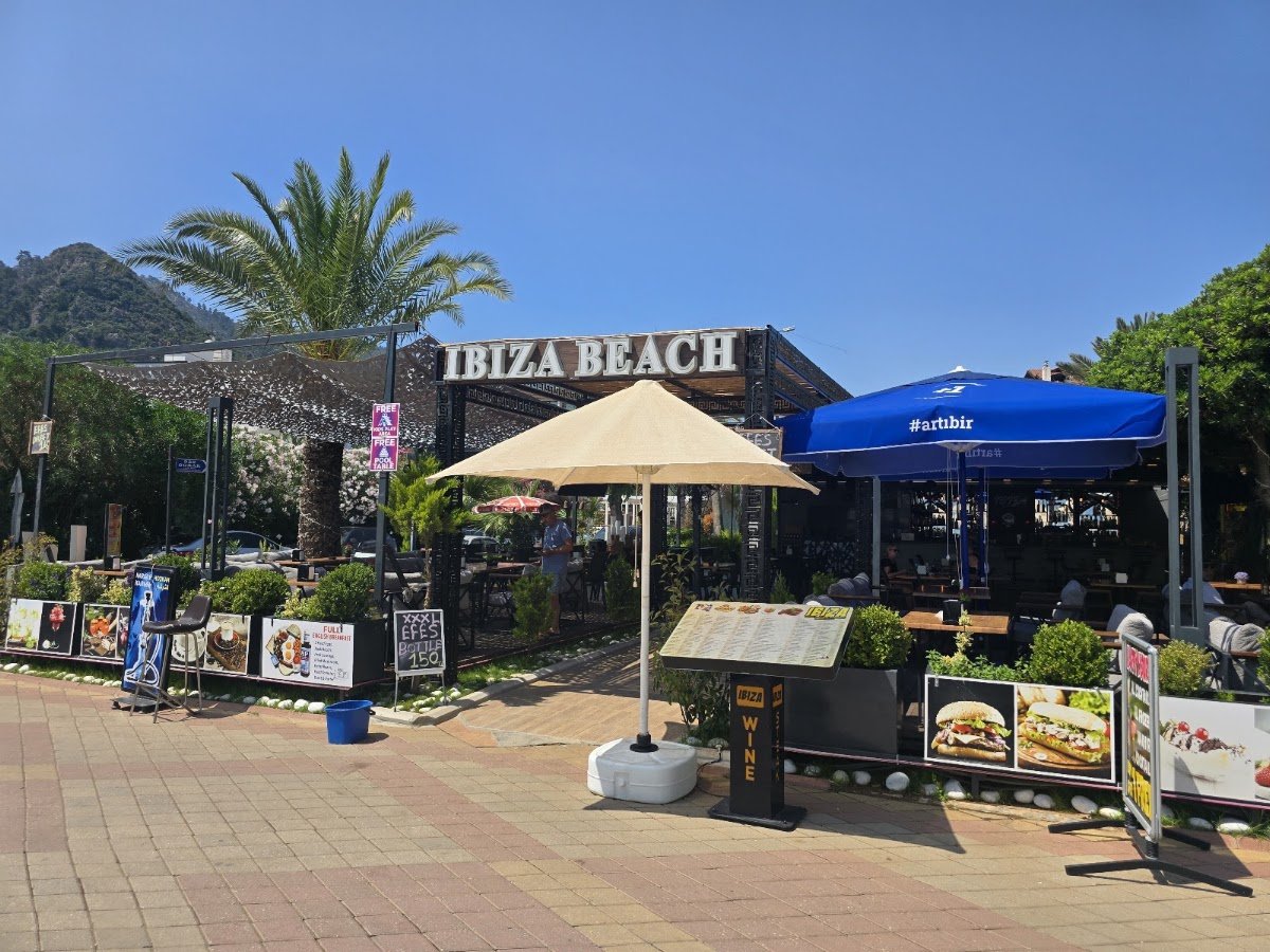 Ibiza Beach Cafe & Bar
