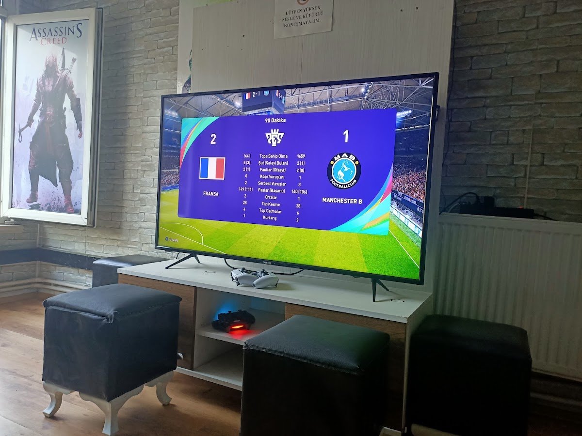 Kol Bozuk Playstation Cafe
