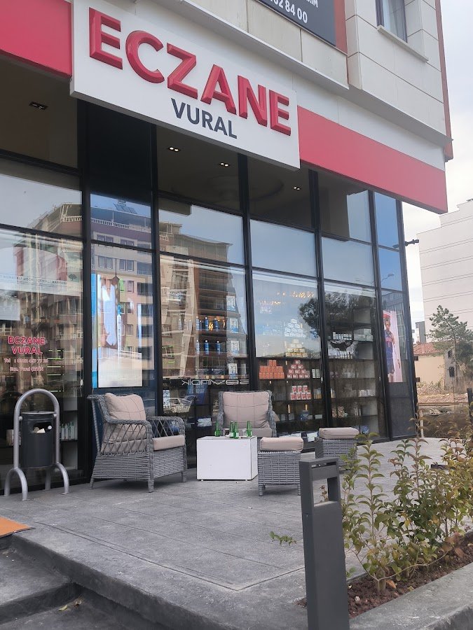 Vural Eczanesi